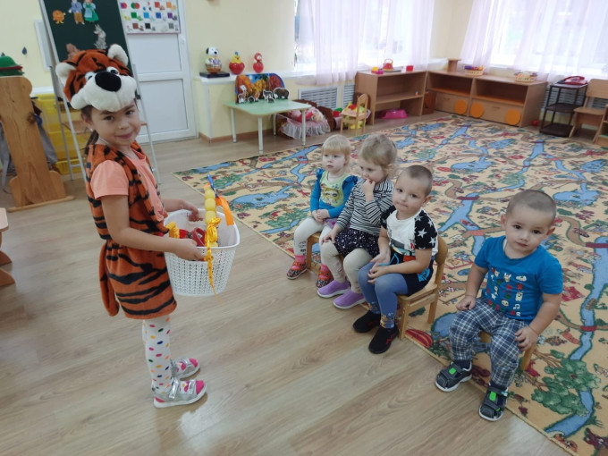День весёлых встреч День весёлых встреч.